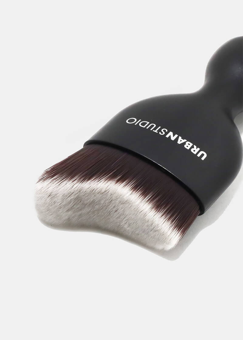 Kabuki Contour Brush- Black - Image 2